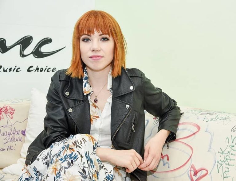 Top 10 interesting Facts about Carly Rae Jepsen Discover Walks Blog