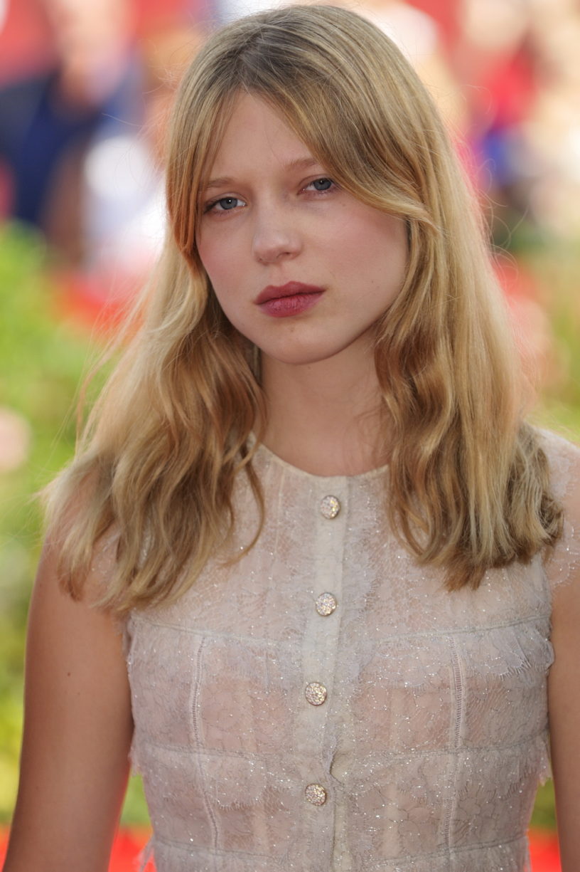 Top 10 Fascinating Facts About Léa Seydoux Discover Walks Blog