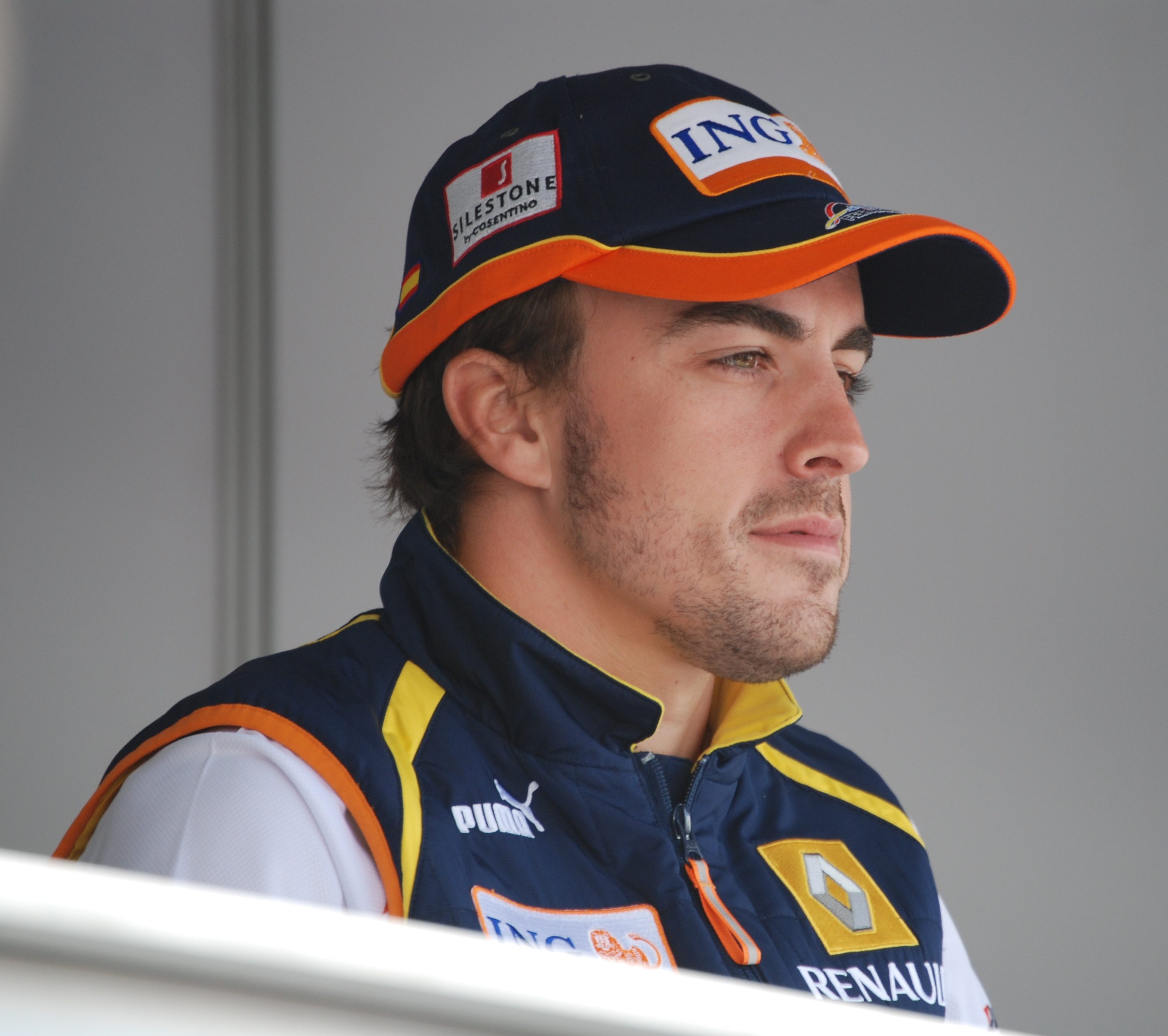 15 Extraordinary Facts About Fernando Alonso 